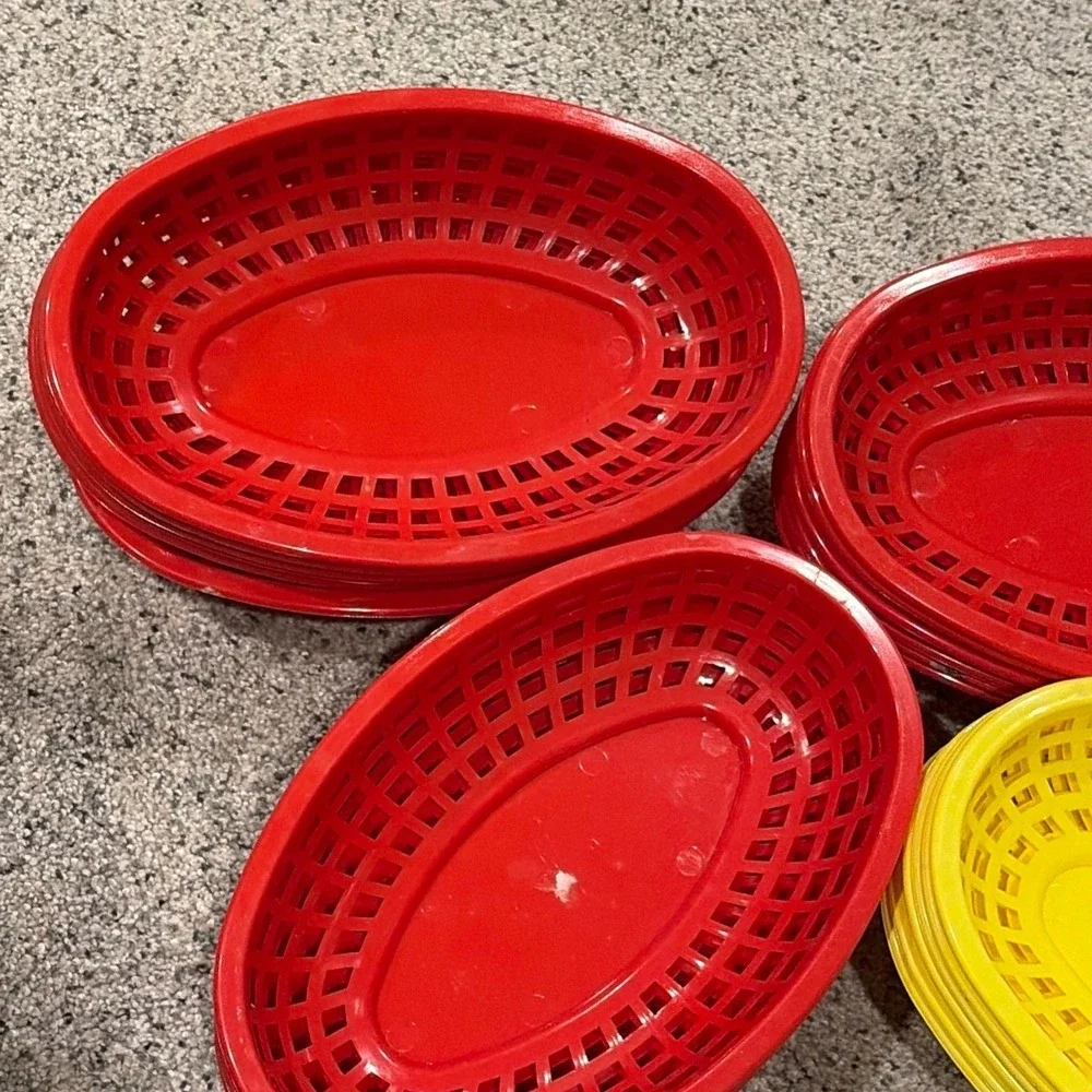 Shamrock Industries hotdog baskets